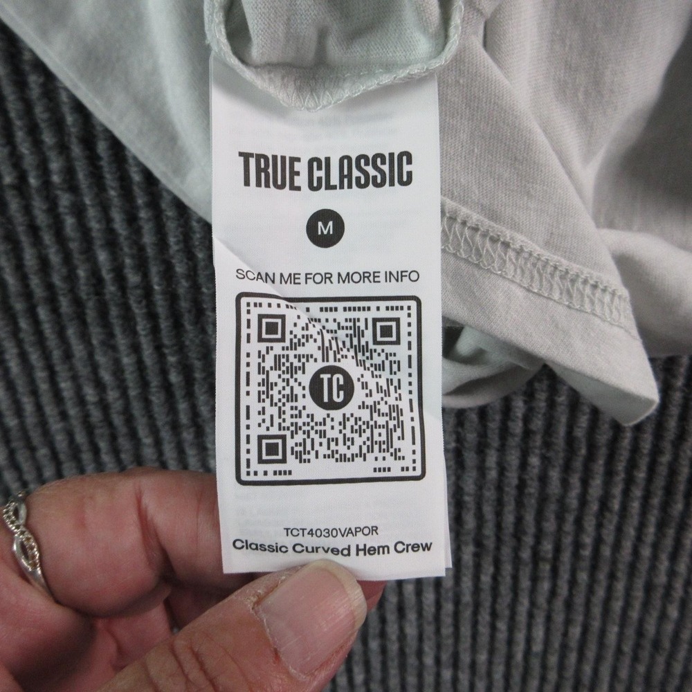 True Classic Shirt Mens M Gray Crew Neck Curved Hem Short Sleeve Tagless NWOT - Picture 7 of 14